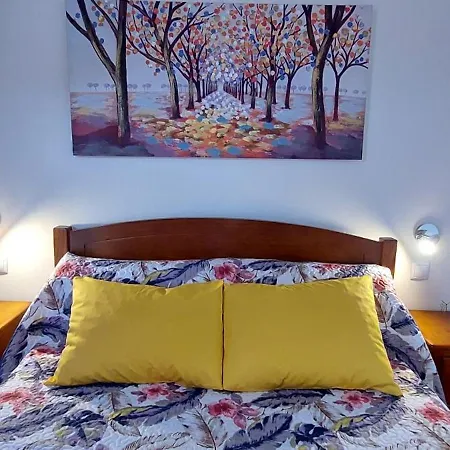 4 Apartment *
